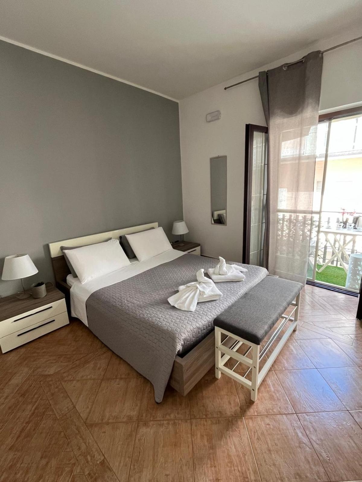 Lamezia Park Apartments Ламеція-Терме Екстер'єр фото