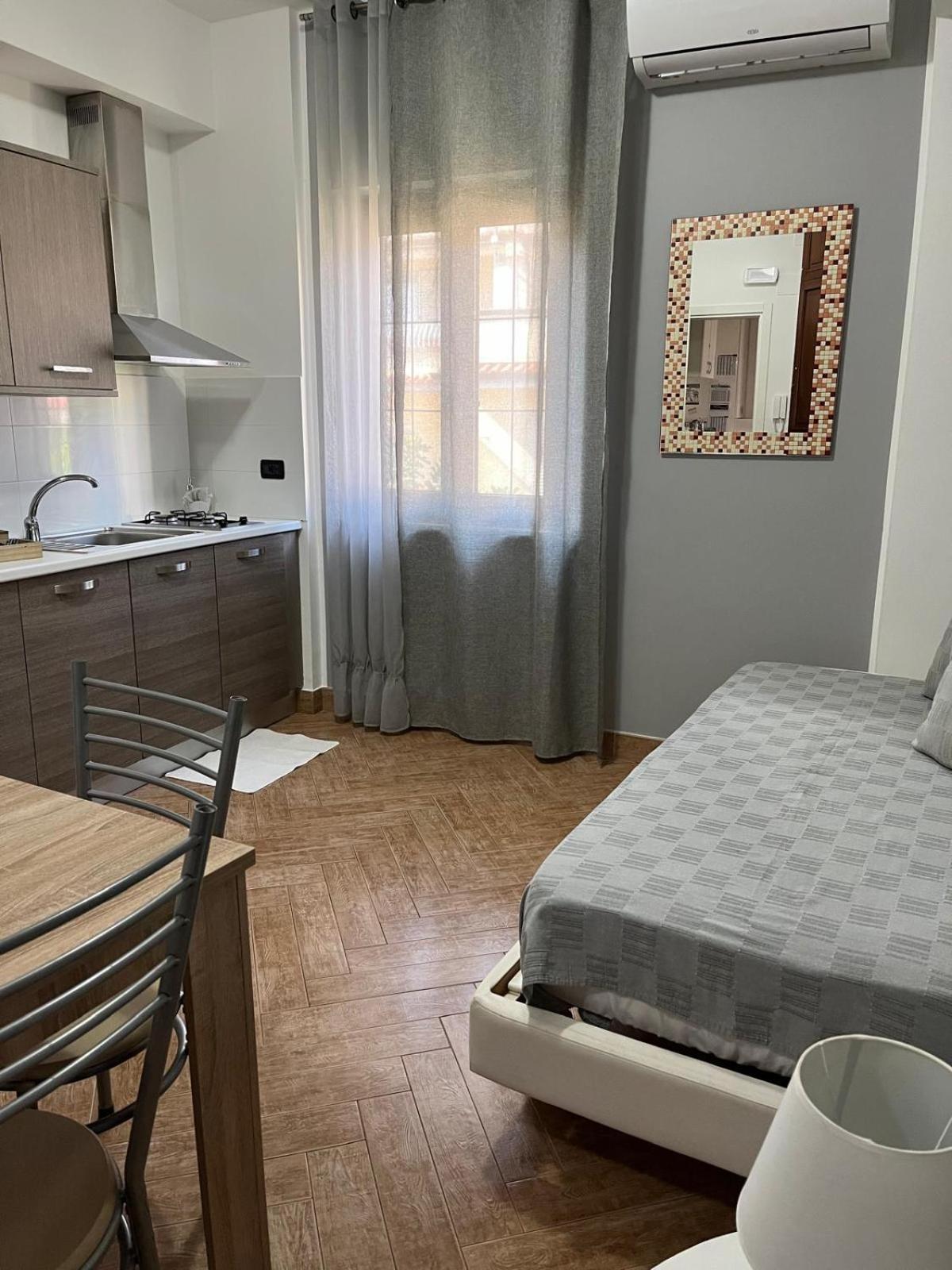 Lamezia Park Apartments Ламеція-Терме Екстер'єр фото